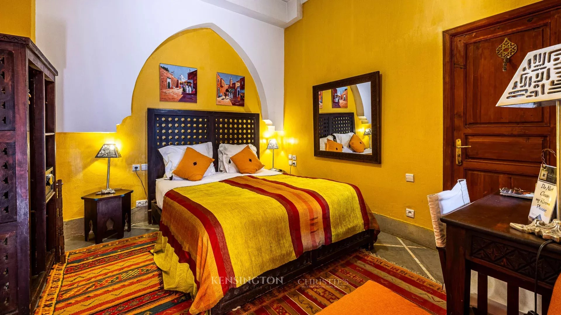 9 Bedroom Villa/Townhouse's Image 10