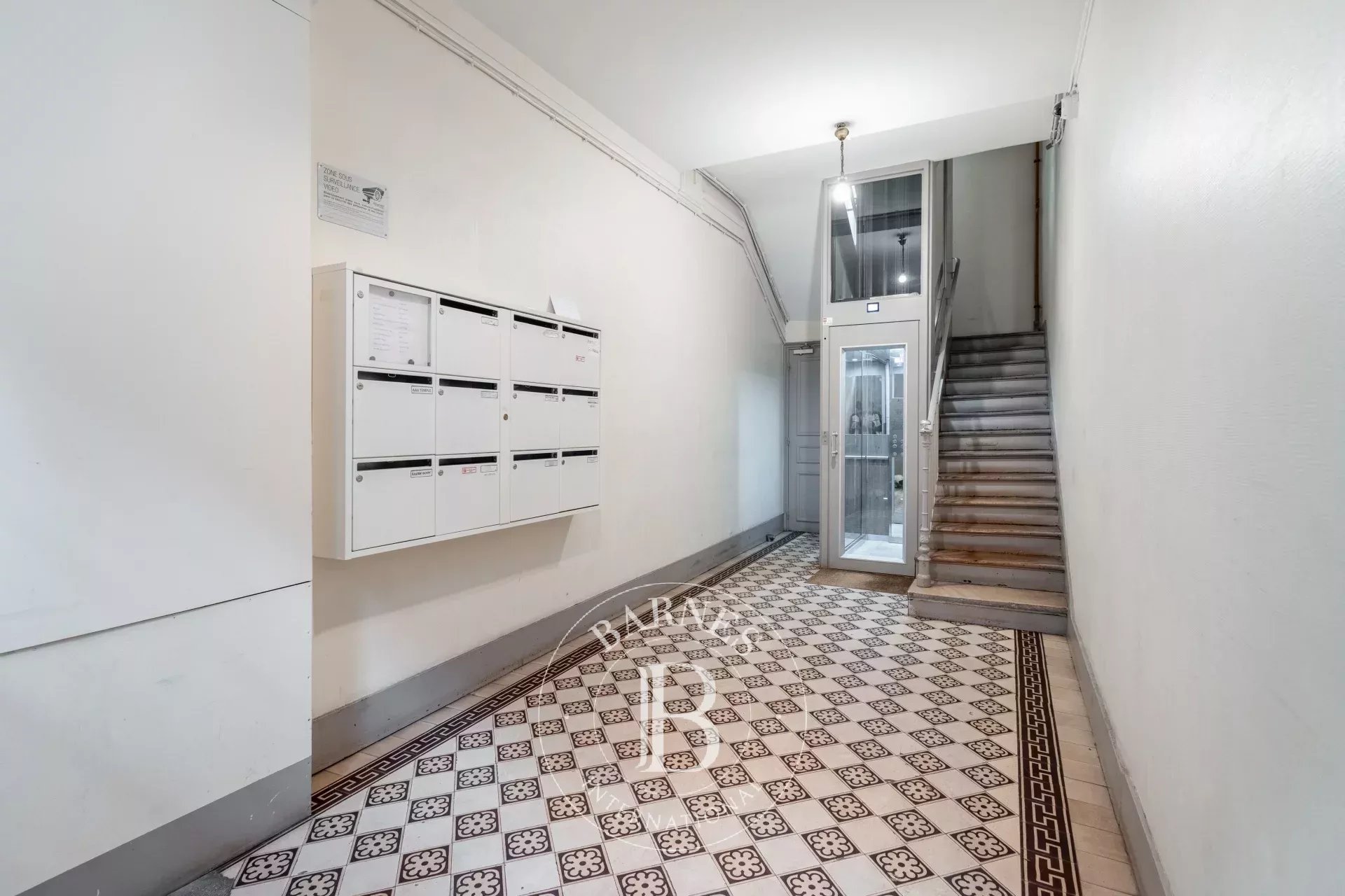 Daire Paris 3ème - picture 24