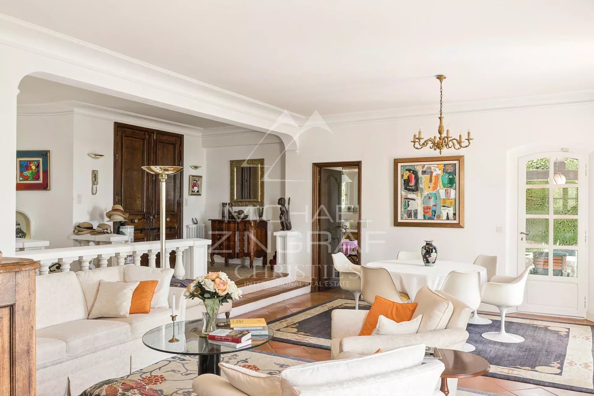 4 Bedroom Villa/Townhouse's Image 4