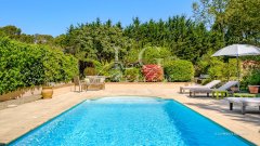 Charming Family Villa with Pool in Mougins | Legacy Estate France — photo 1 of 2