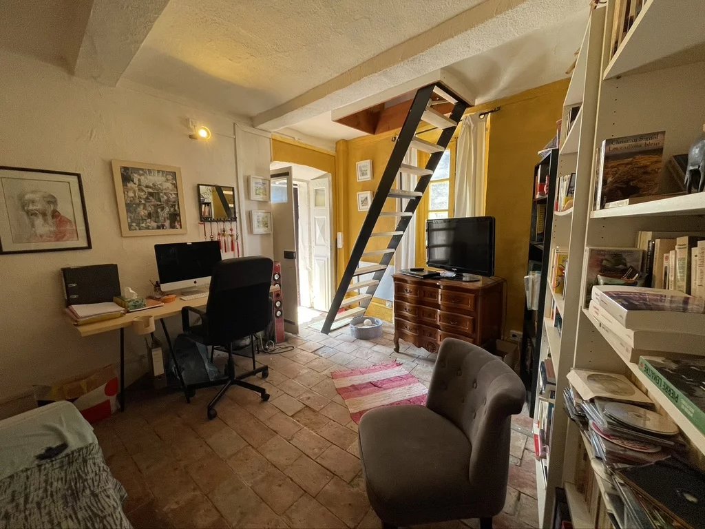 Maison de village avec terrasse