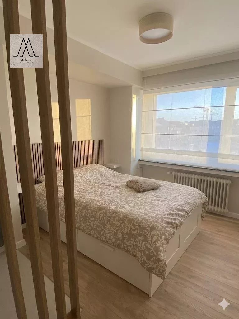 LOC AMA CHAM HOLL PLACE