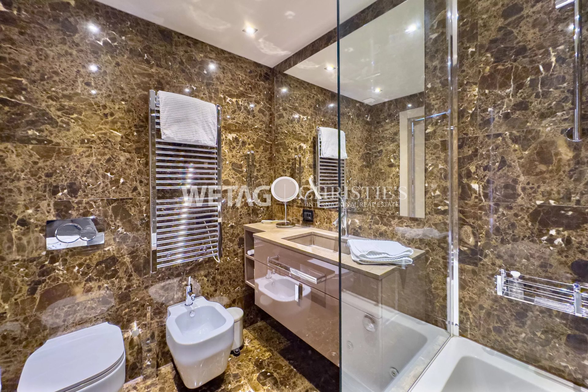4 Bedroom Apartment/Flat's Image 6