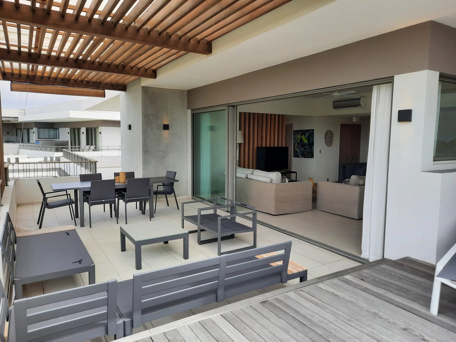 Penthouse Grand Baie - picture 10