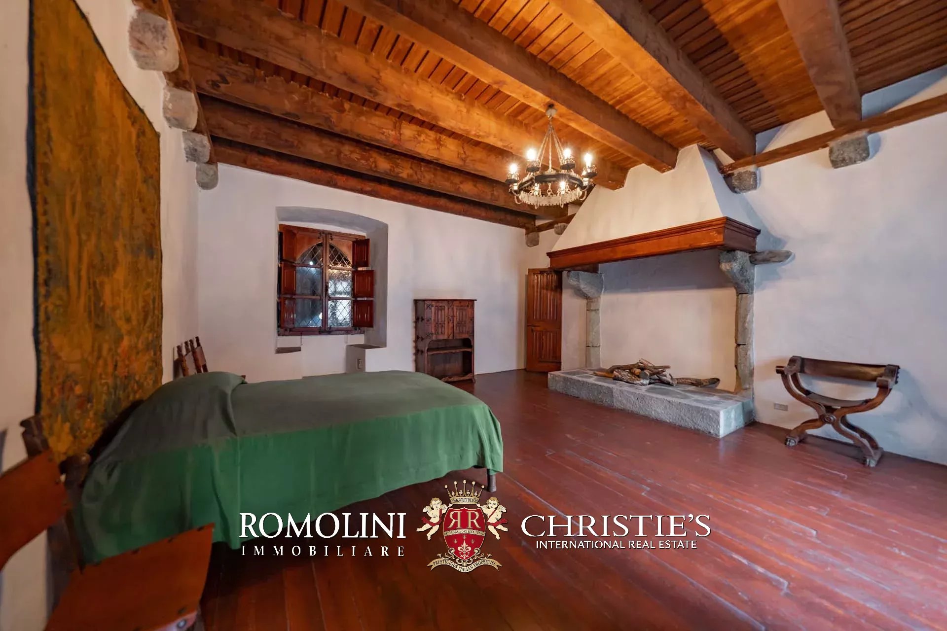 11 Bedroom Chateau's Image 52