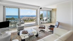 Superb apartment in a luxury residence — photo 2 of 7