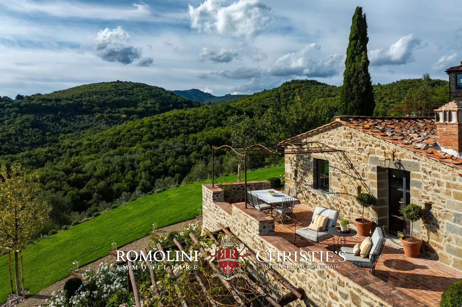 4 Bedroom Villa/Townhouse's Image 49