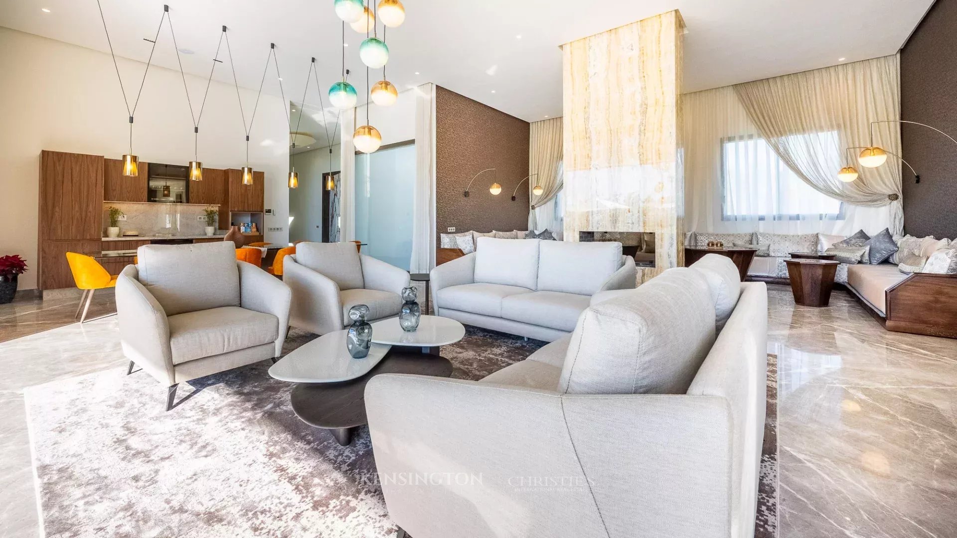 8 Bedroom Villa/Townhouse's Image 30