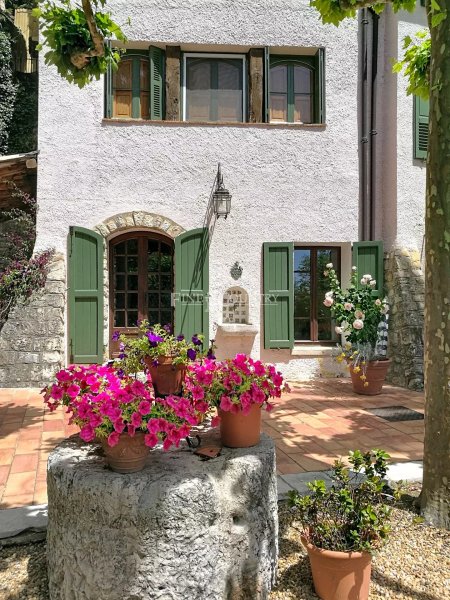 For sale property in Grasse with sea view — photo 6