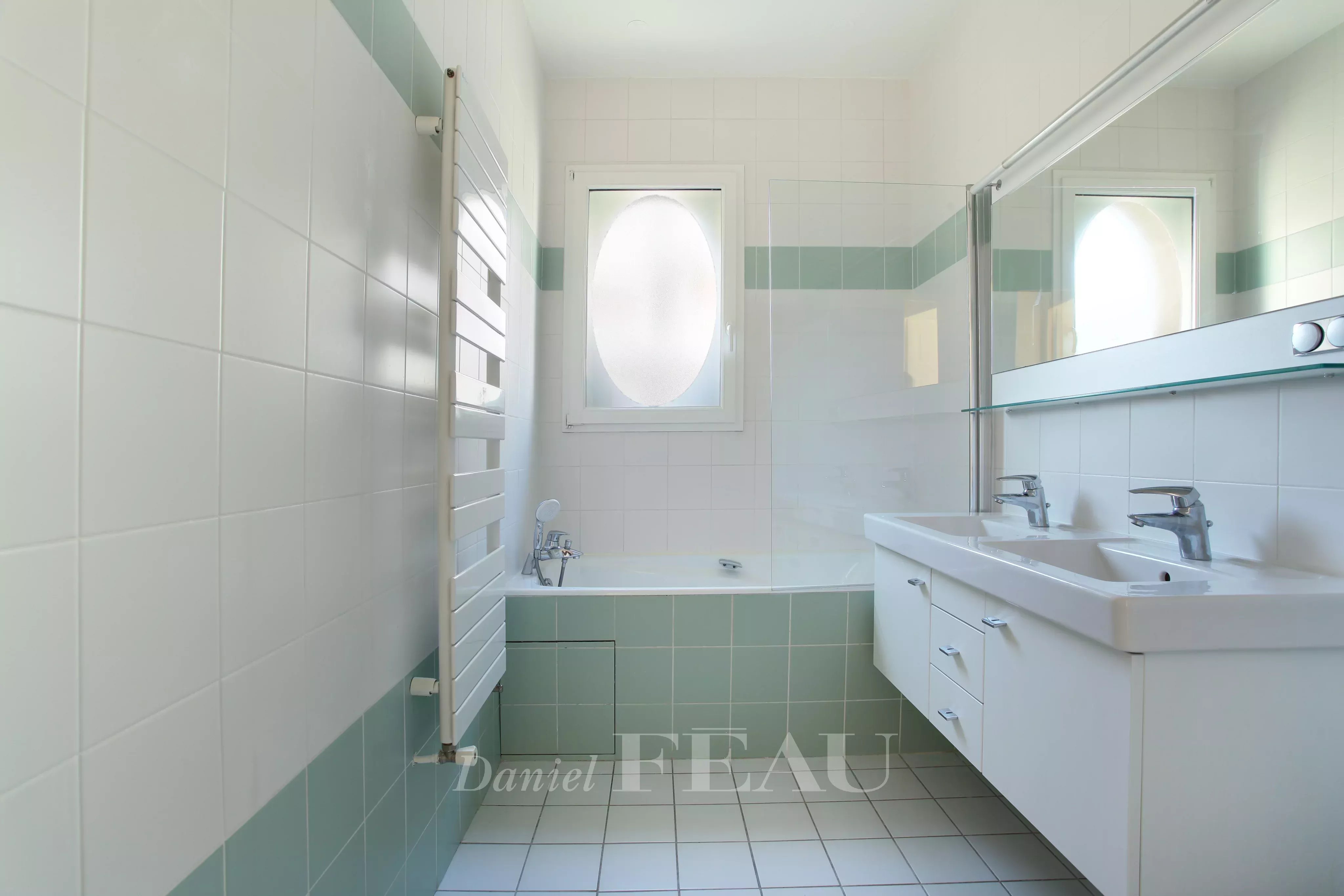 Location Appartement Paris 16ème