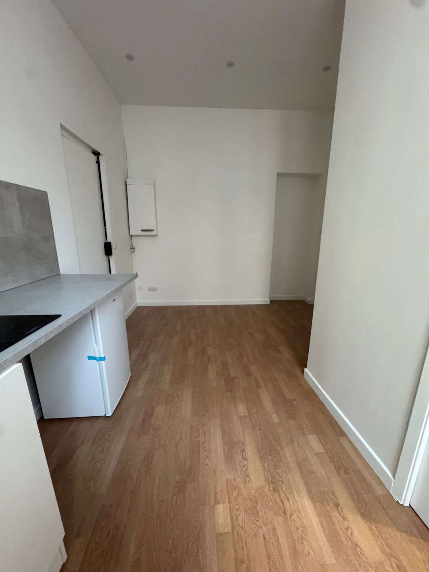 BAGNOLET LES COUTURES - STUDIO 13 M2 - Image Array