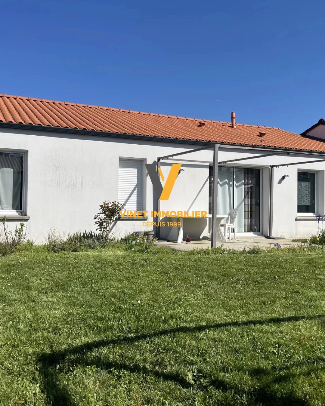 AIGREFEUILLE SUR MAINE  Plain récent  3 chambres garage