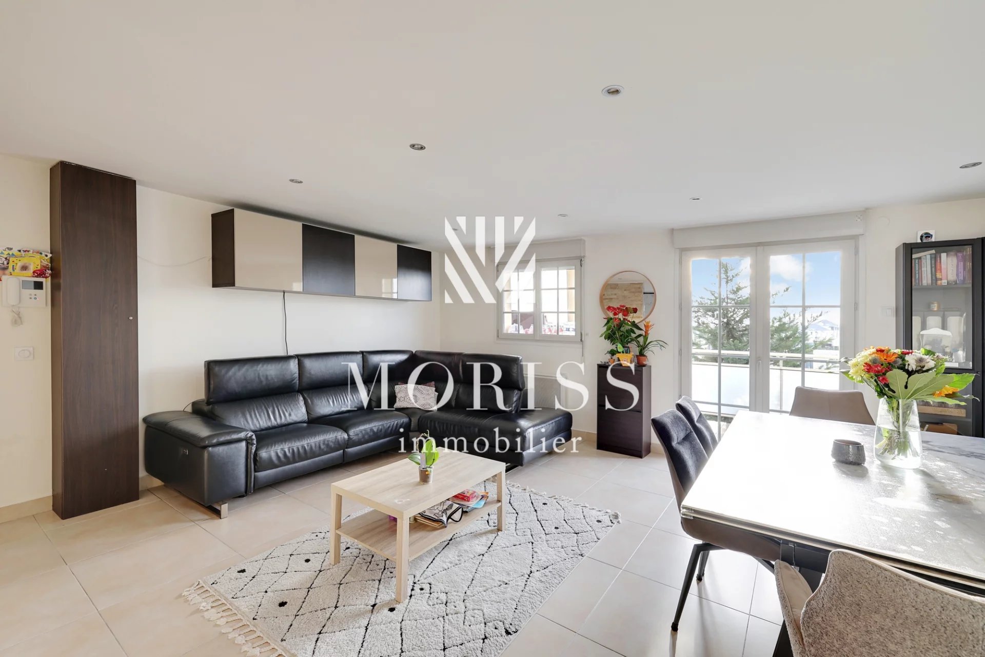 APPARTEMENT - 3 pièces 79m2 - Terrasse Romainville - Image 1