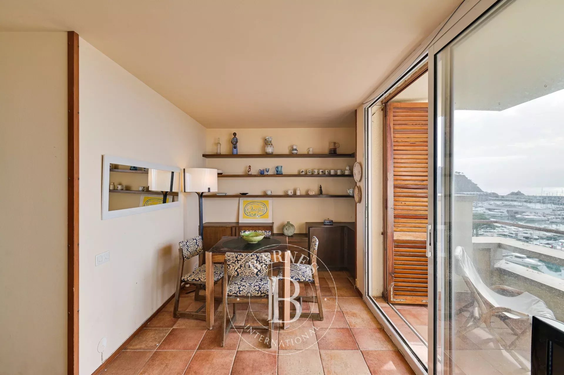 Penthouse avec licence touristique en première ligne de mer à Blanes, Costa Brava - picture 9