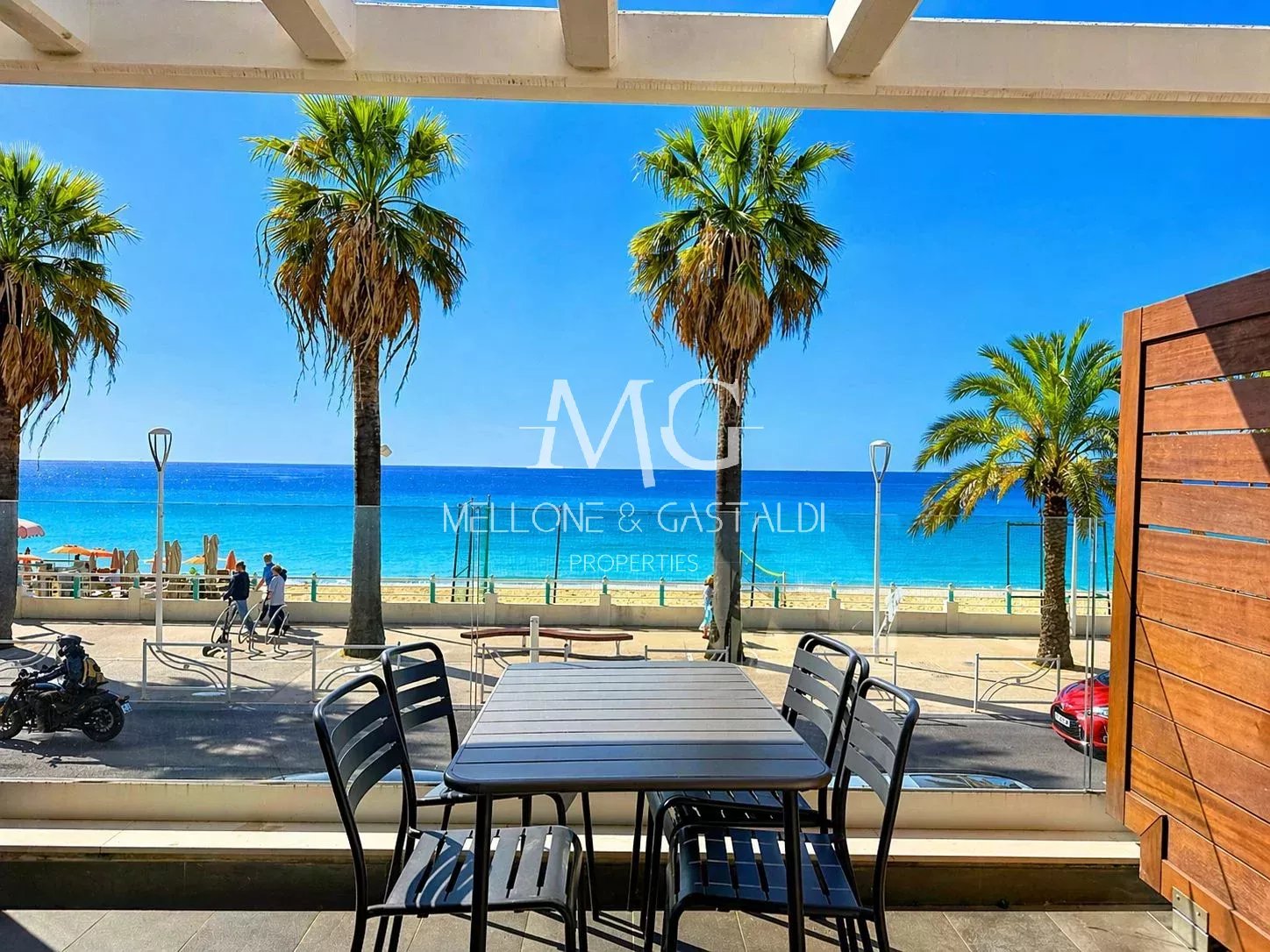 Cannes – Plages du Midi / Forville – Appartement 2 pièces avec terrasses