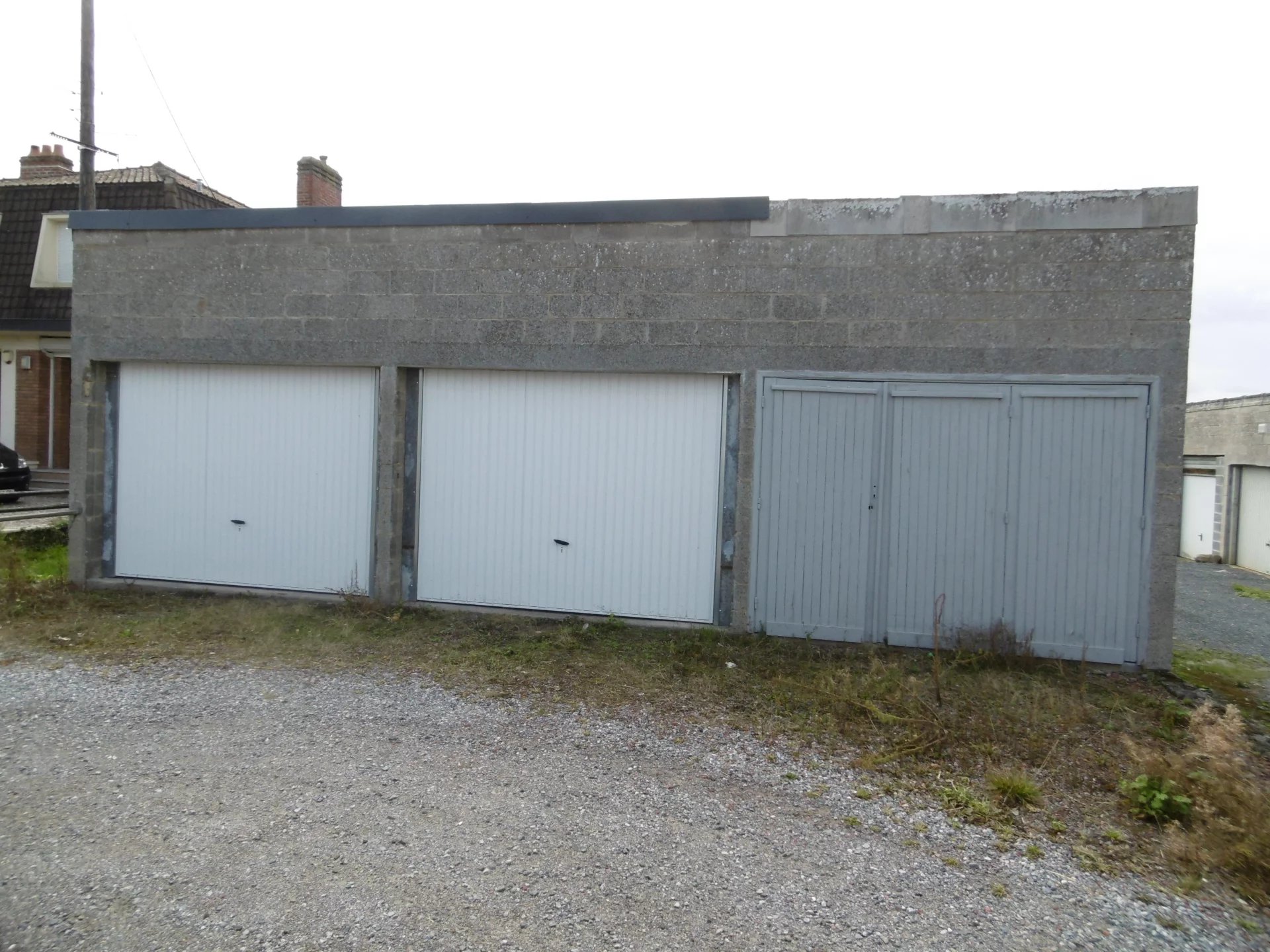 Location Box Bavay