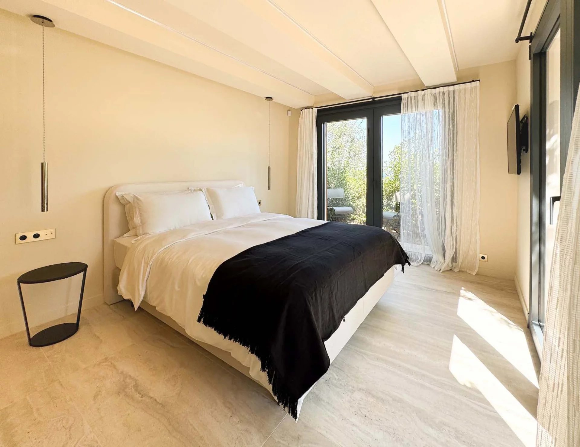 Villa Aurora - Renovated sea-view villa with heated pool