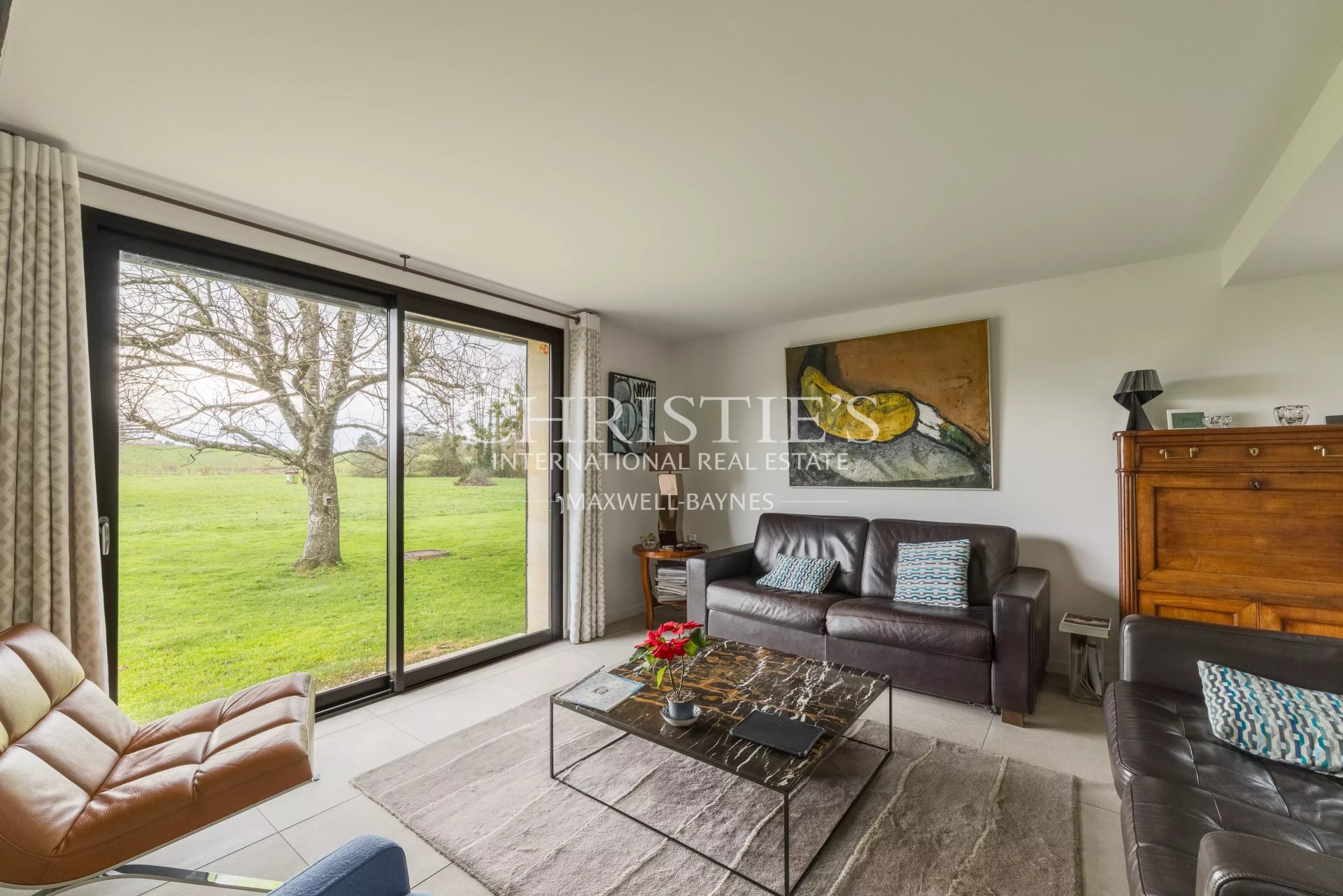 11 Bedroom Vineyard's Image 26