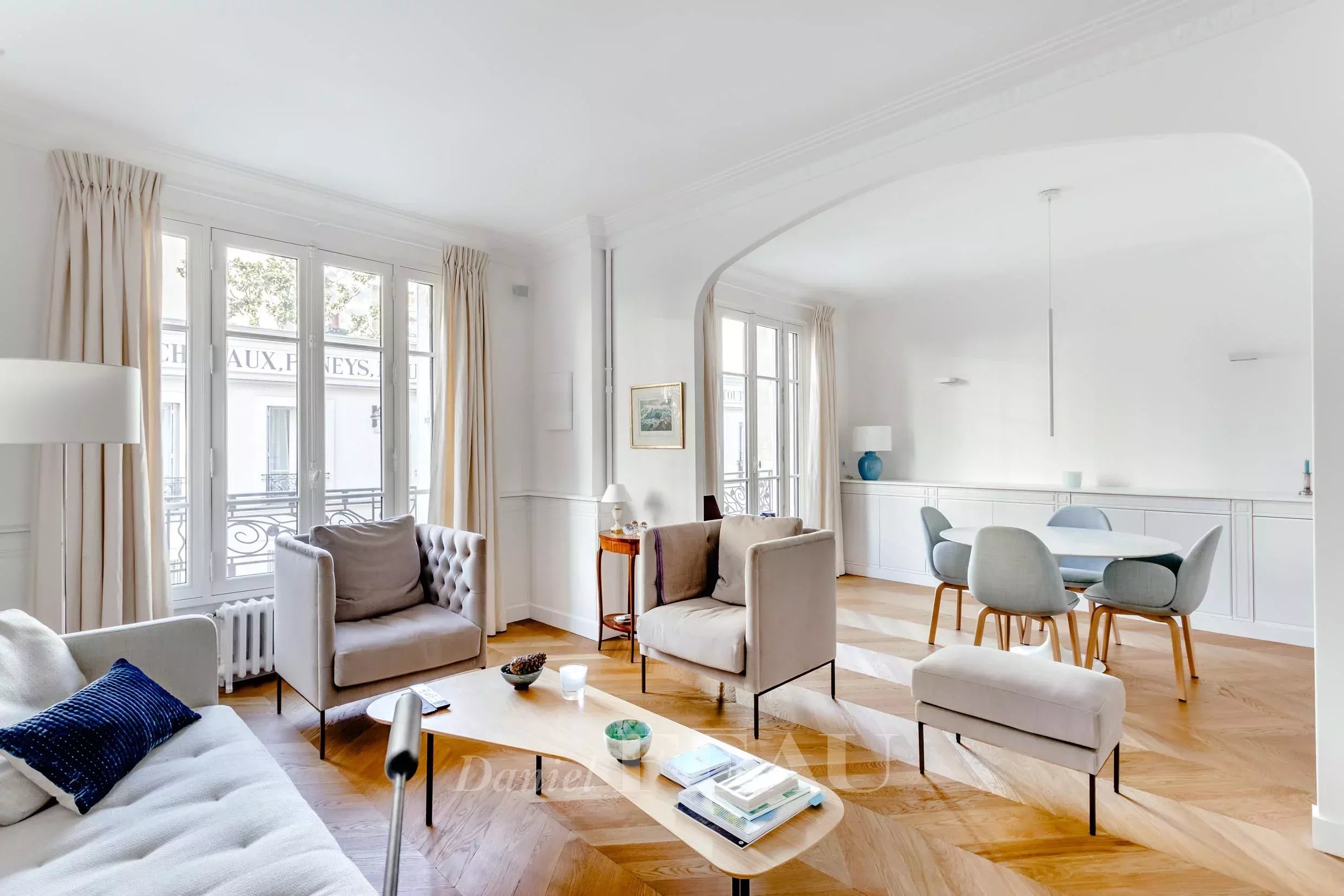 Sale Apartment Paris 5th