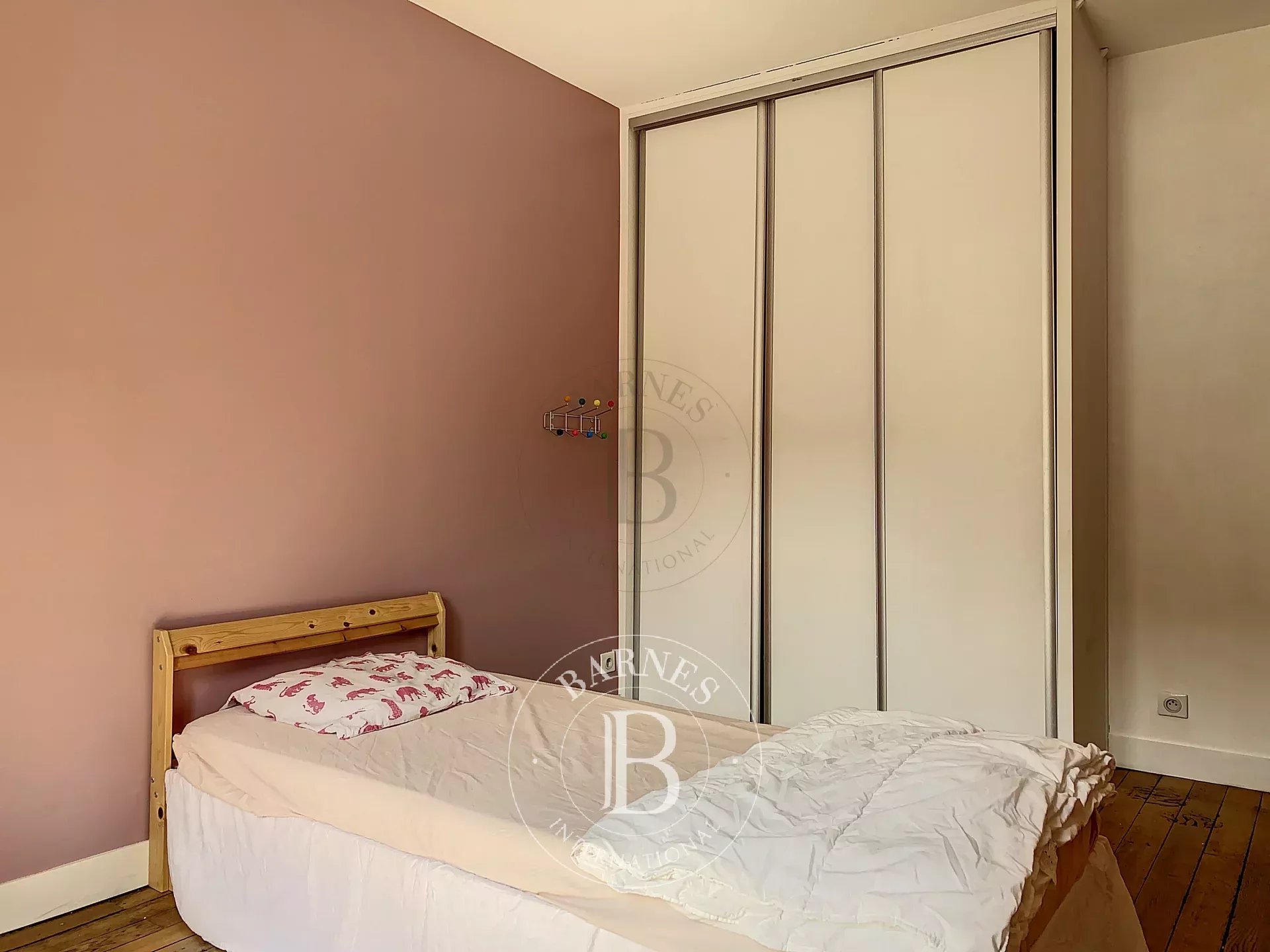 Daire Paris 18ème - picture 10