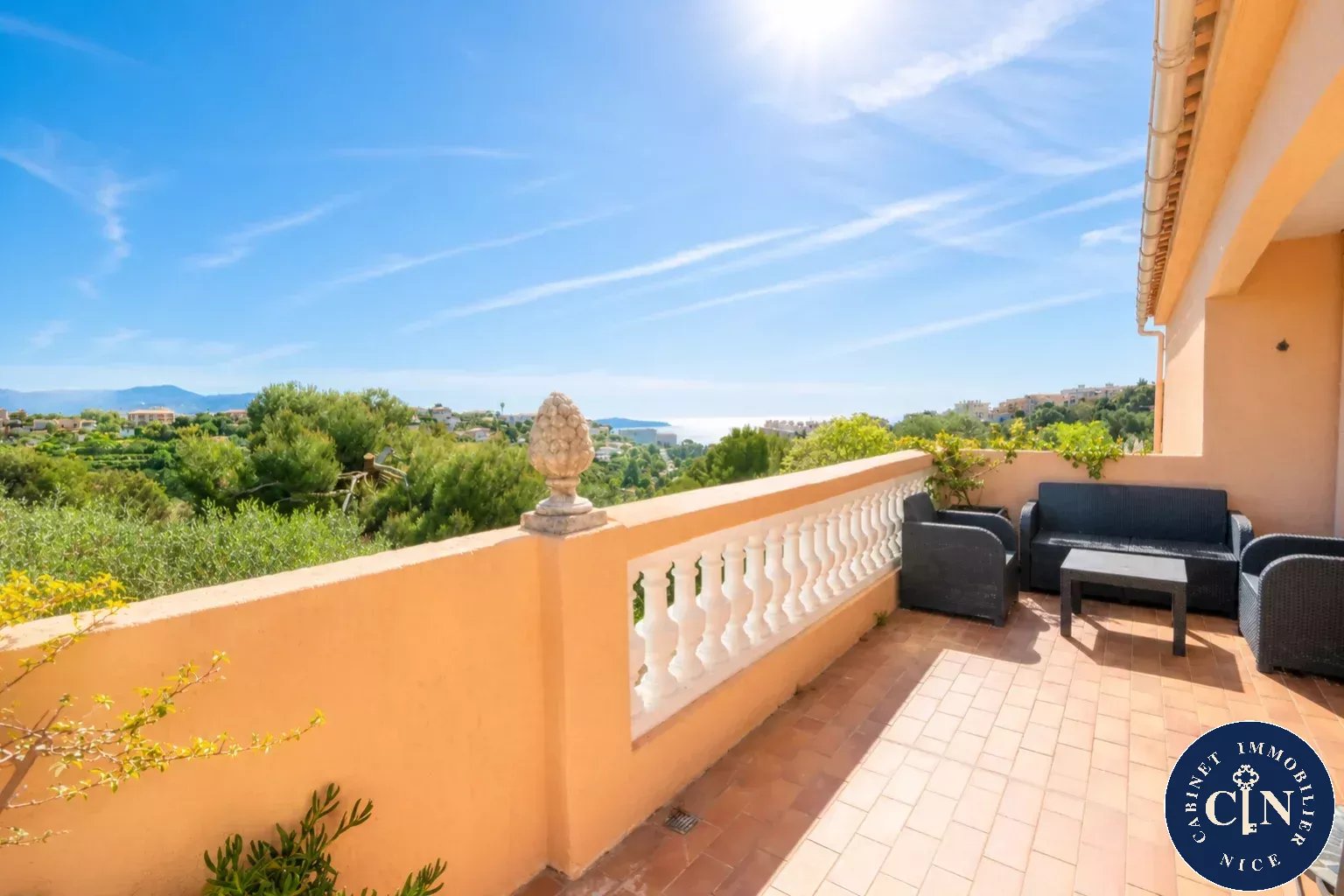 3 pièces 75 m² - STANDING Terrasse - Fabron — photo 10