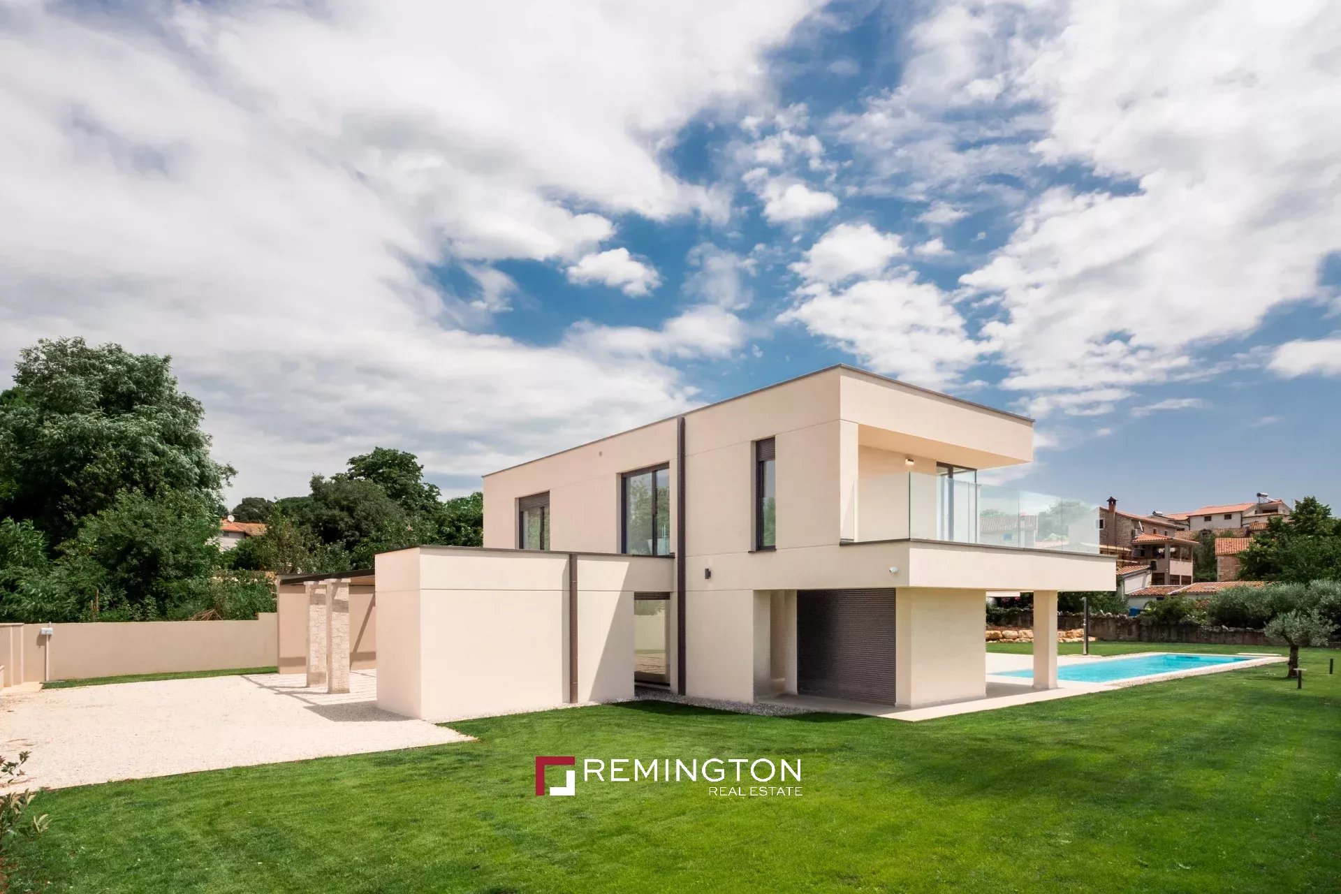 4 Bedroom Villa/Townhouse's Image 6