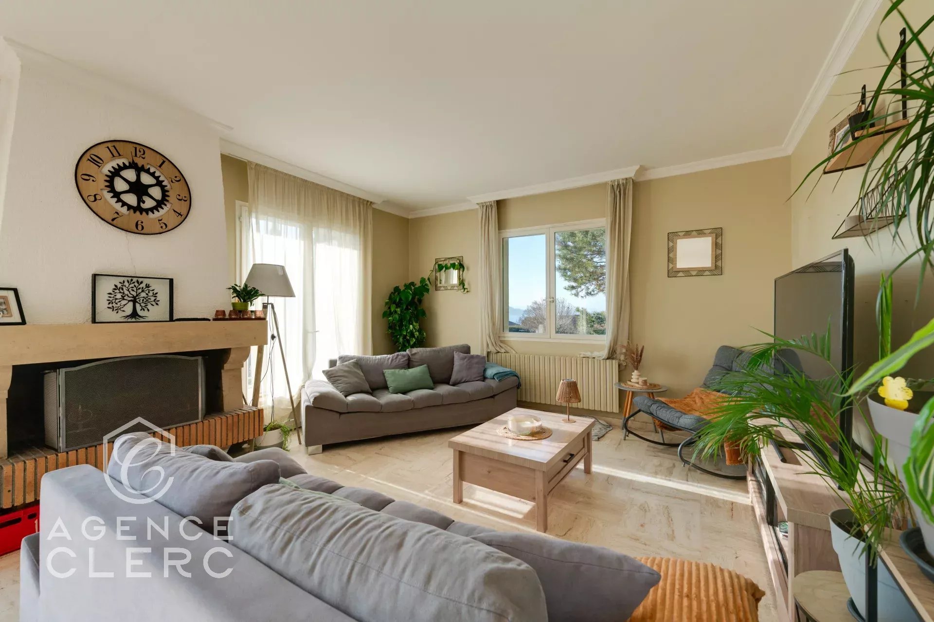 4 Bedroom Villa/Townhouse's Image 14