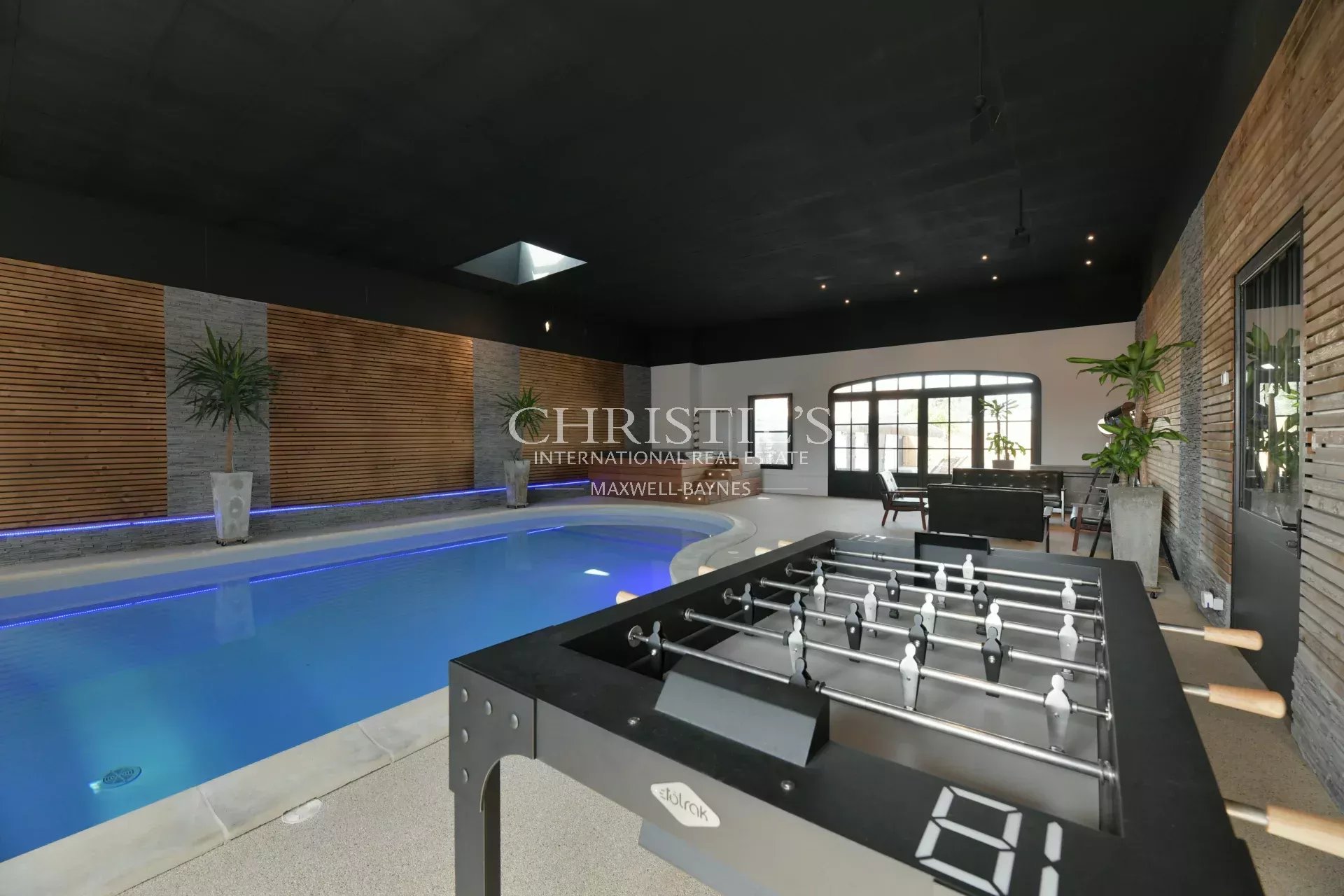 5 Bedroom Villa/Townhouse's Image 17