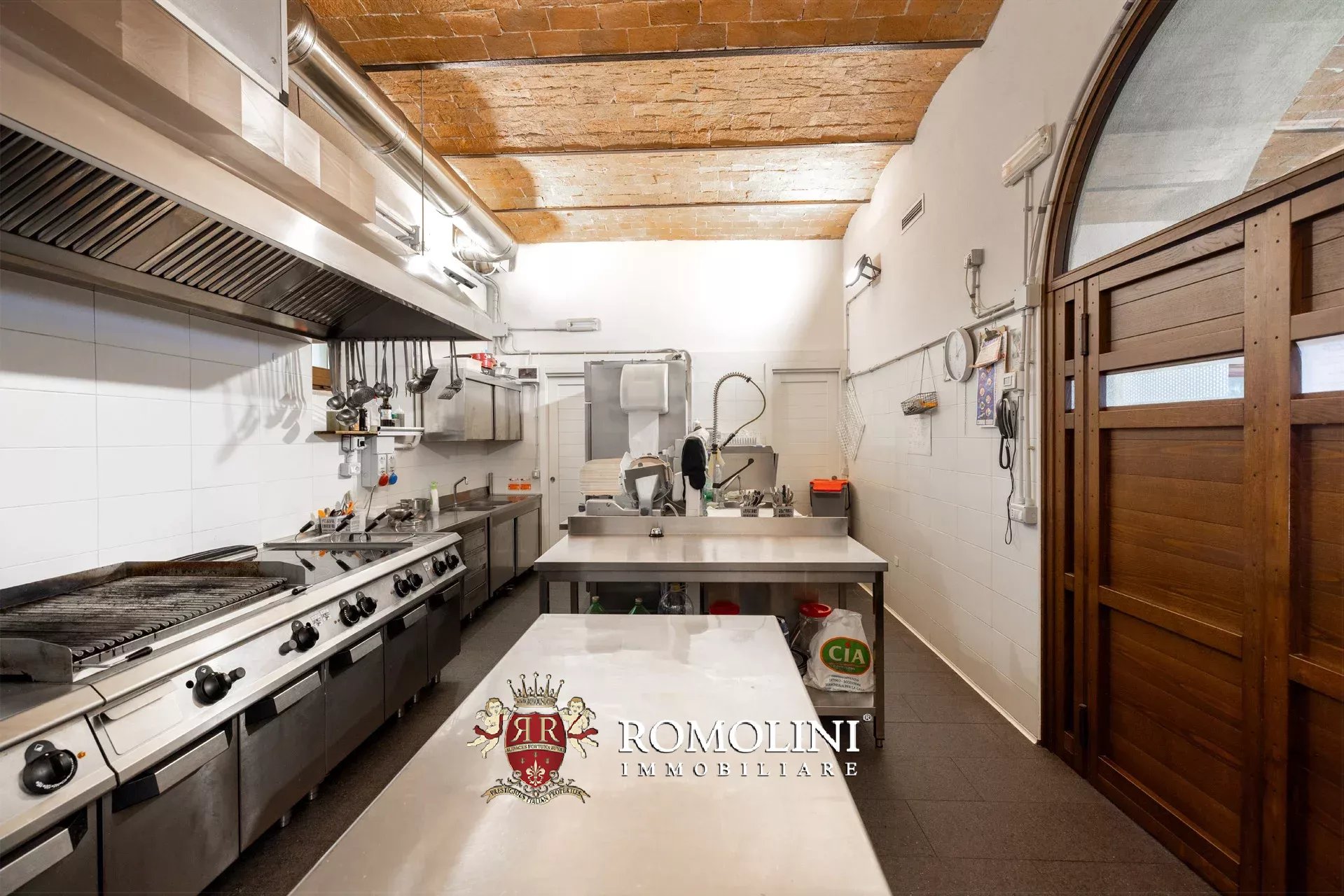 27 Bedroom Villa/Townhouse's Image 87