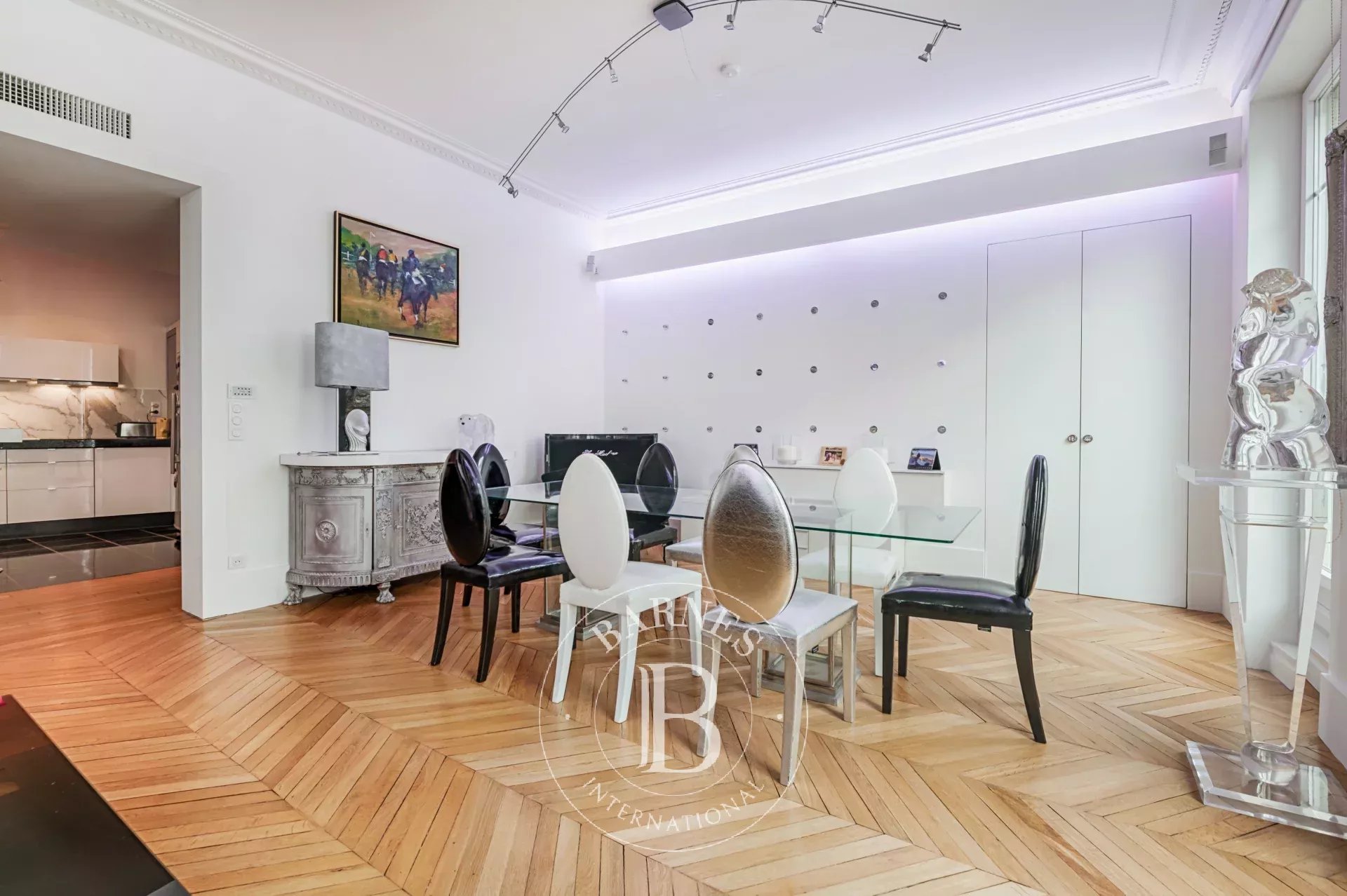 Daire Paris 4ème - picture 9