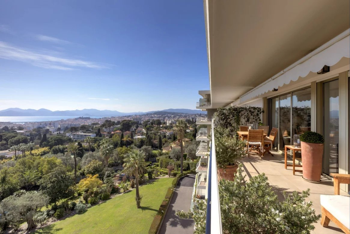 Cannes Basse californie – 3 pièces rénové avec vue mer 11