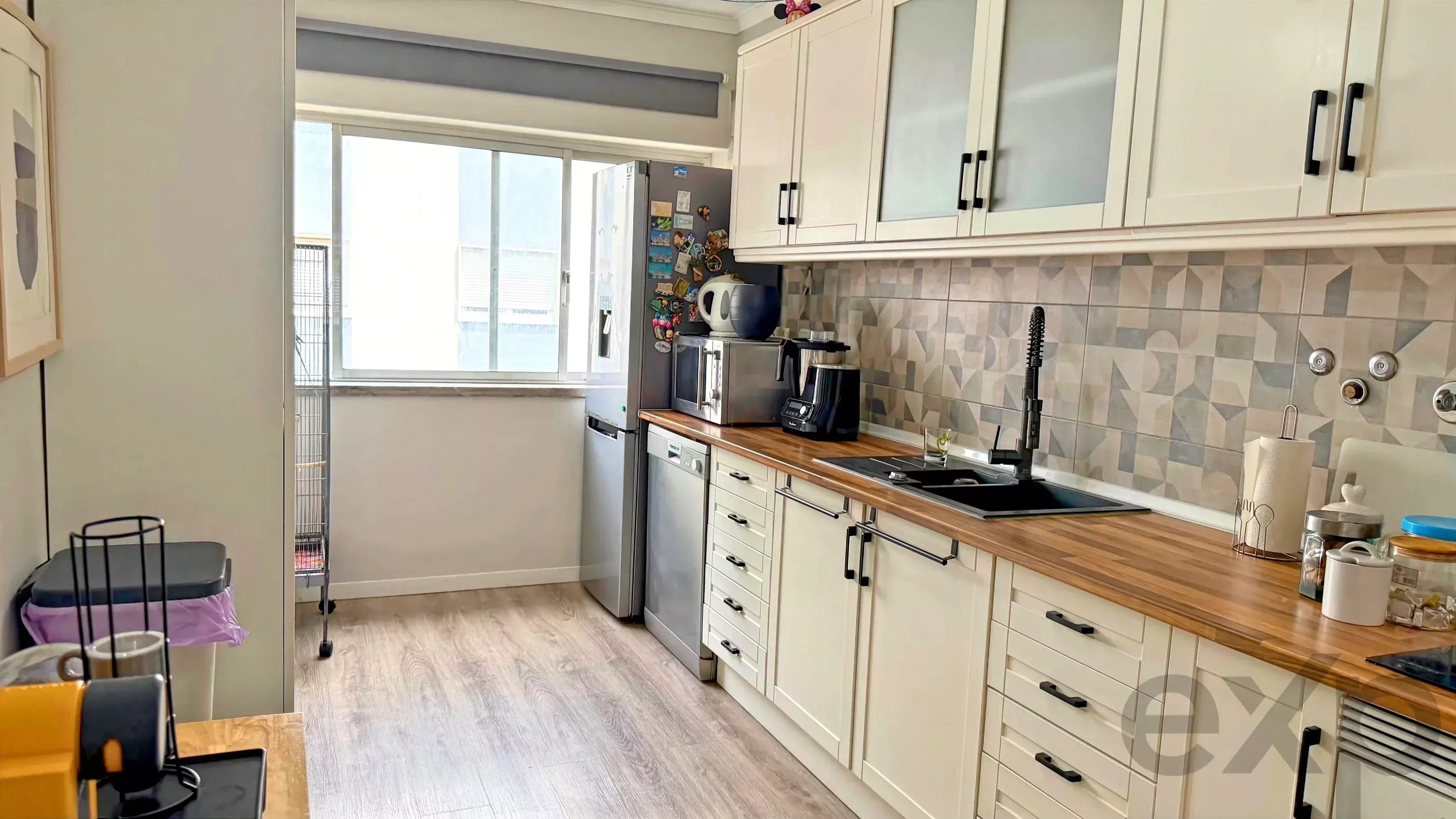 Modern Retreat a Short Walk from Seixal Bay – T2 Arrentela Renovated and Cozy! 87124777 image 8