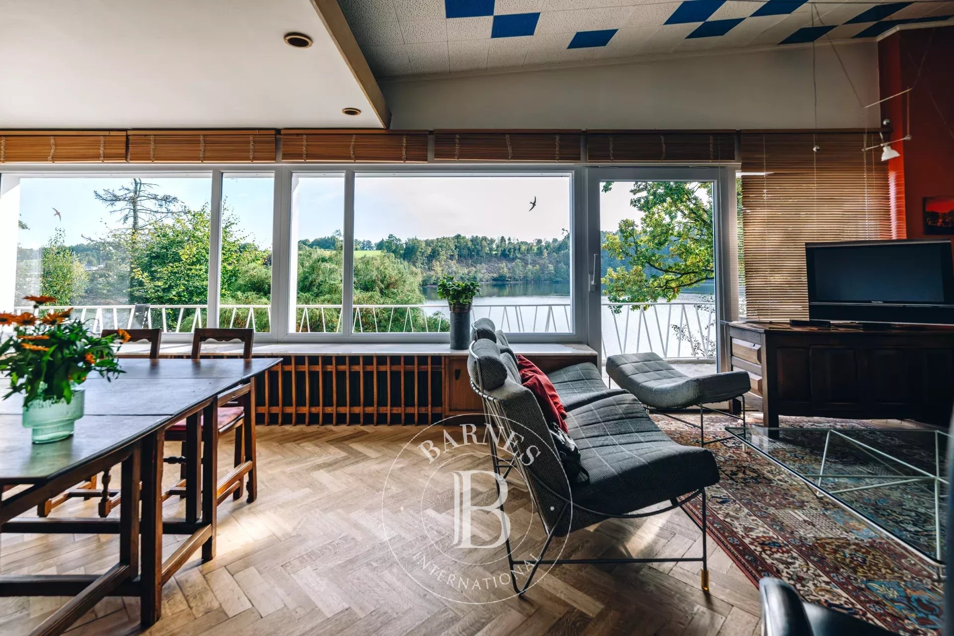 Jolie maison de caractère avec vue unique sur le lac de Robertville