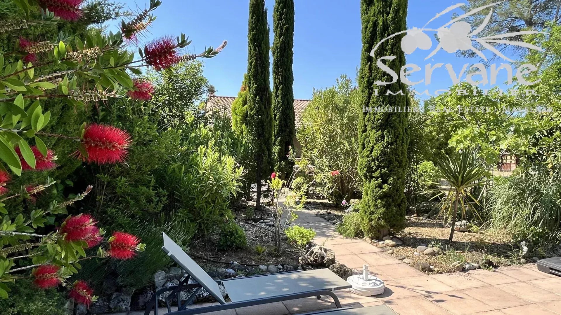 NICE VILLA 2 BEDROOMS WITH POOL  5 ROOMS