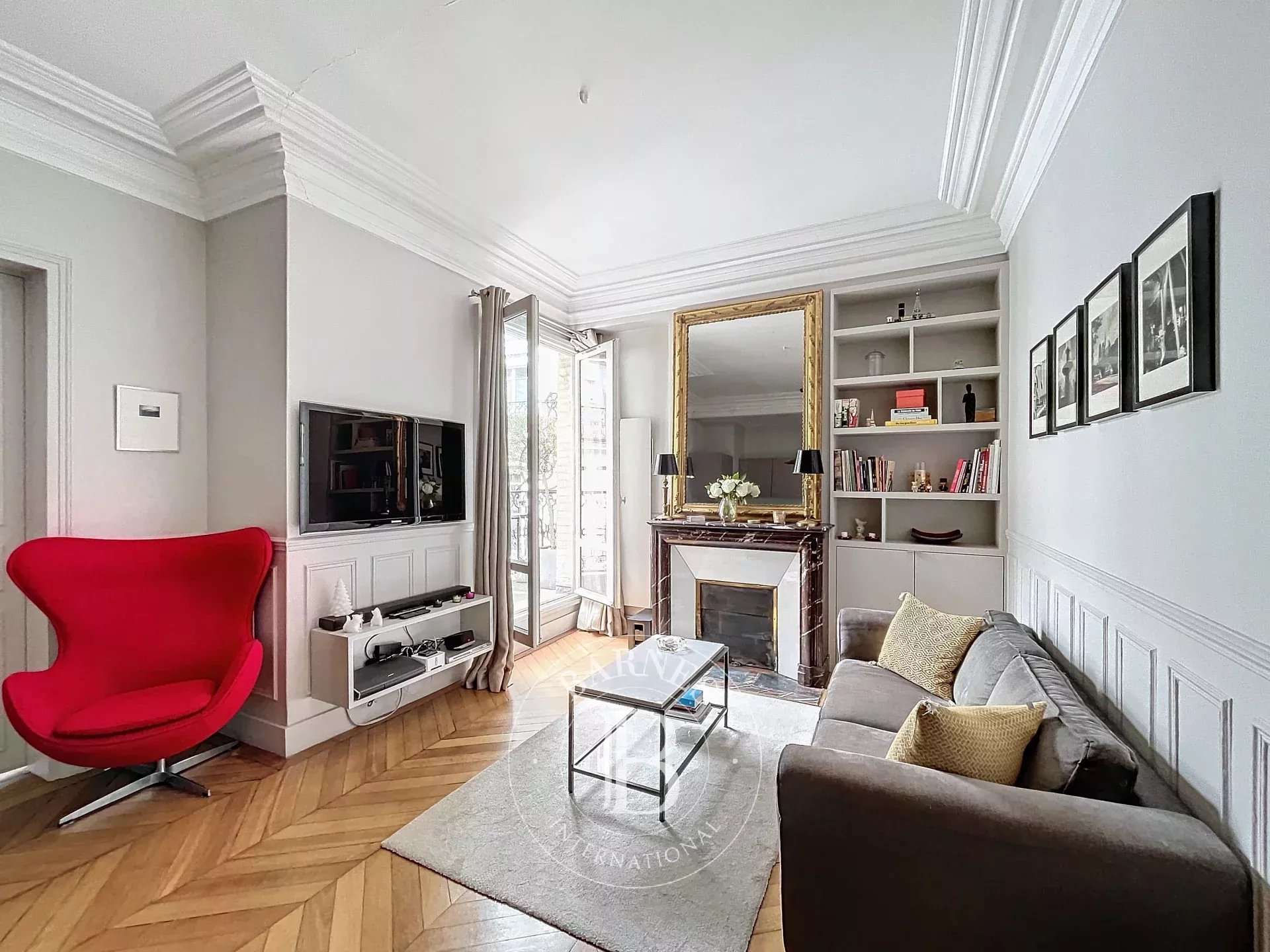 Apartment Paris 75008  -  ref 85113402 (picture 2)