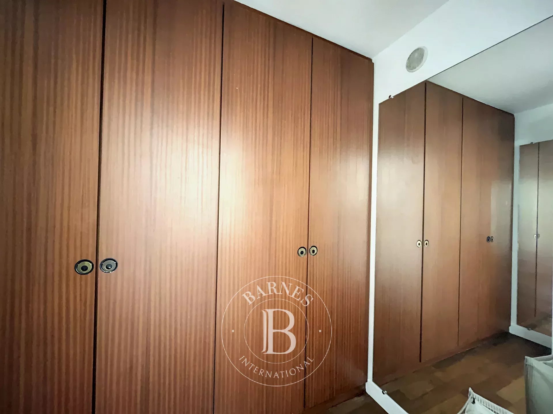 Daire Paris 8ème - picture 7