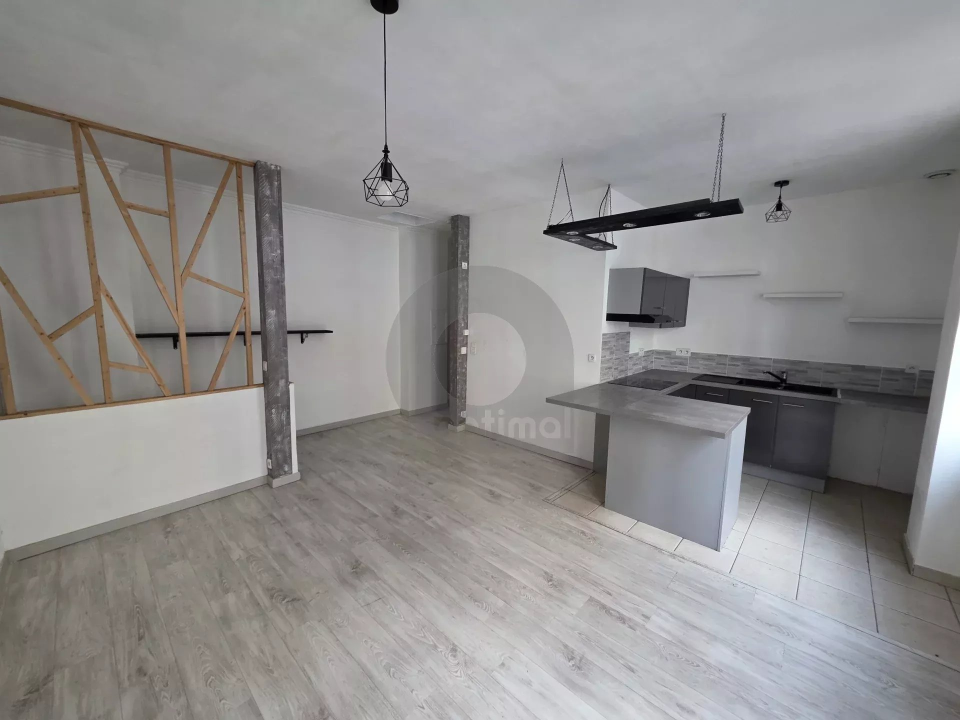 APPARTAMENTO TRILOCALE A MENTONE BORRIGO