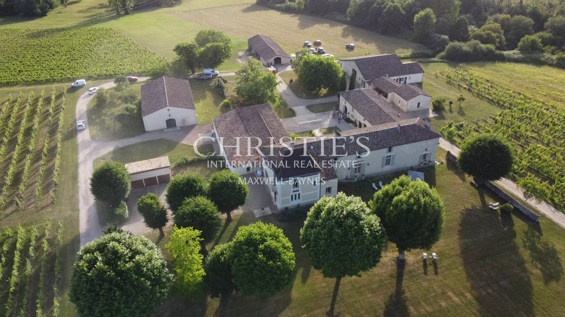8 Bedroom Chateau's Image 20