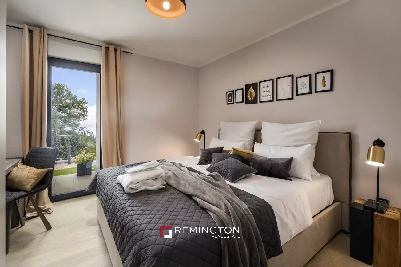 3 Bedroom Villa/Townhouse's Image 12