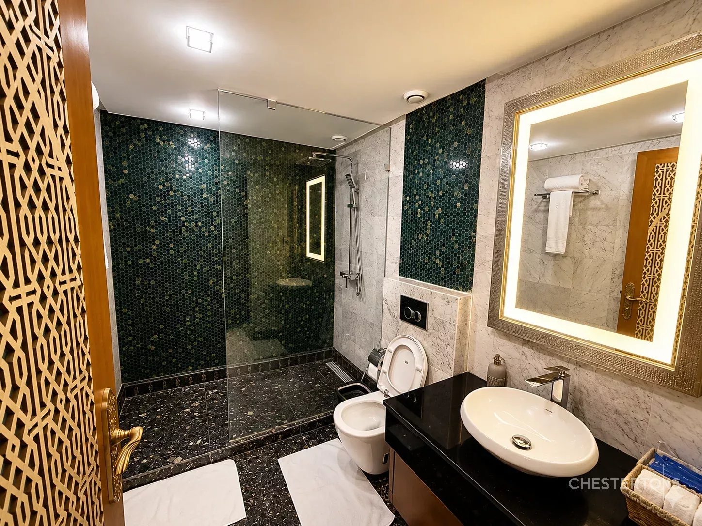 Image of Villa - 10 Bedrooms for Sale in Marrakech-Ménara-Marrakech-Morocco, Image 16