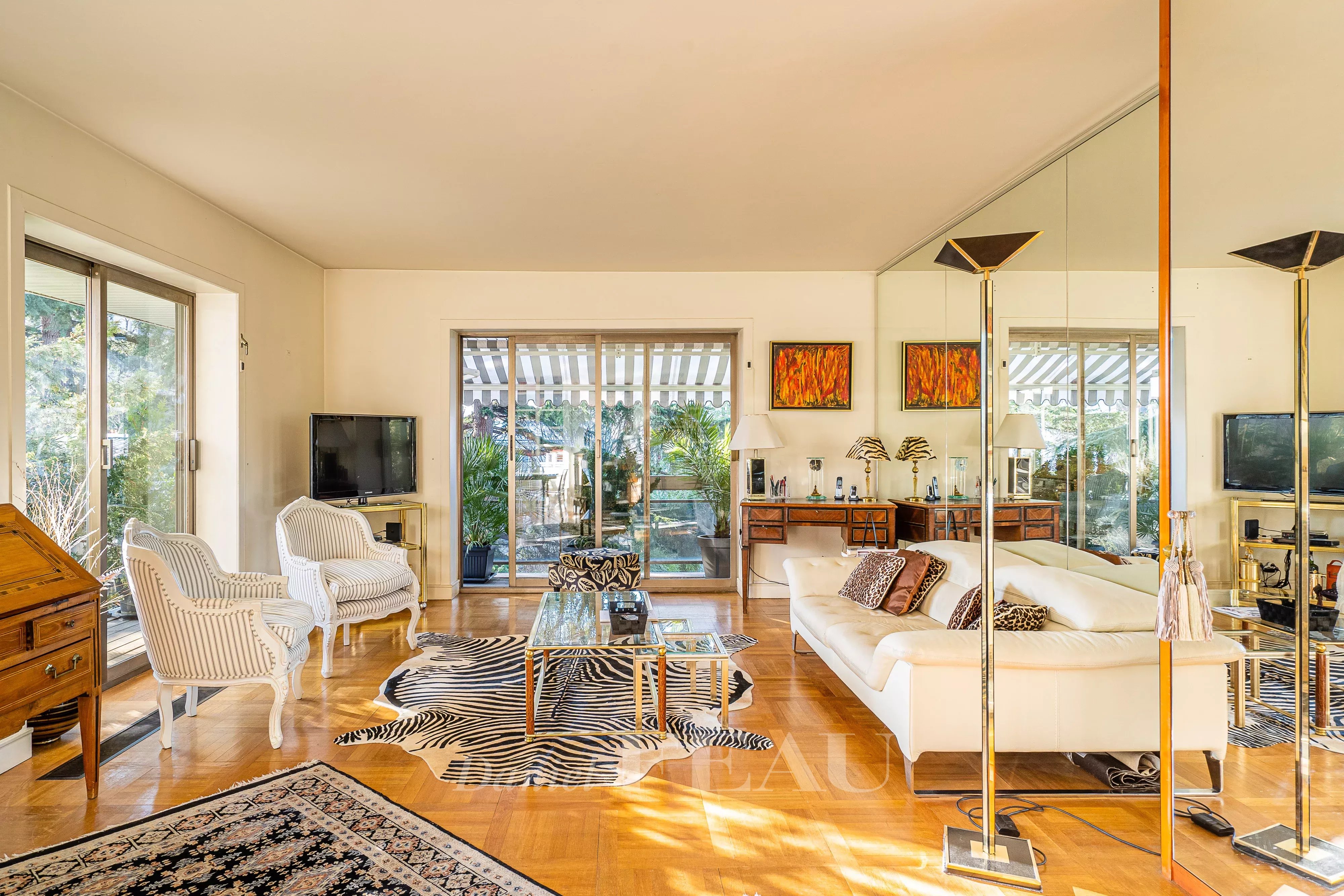 Sale Apartment Neuilly-sur-Seine