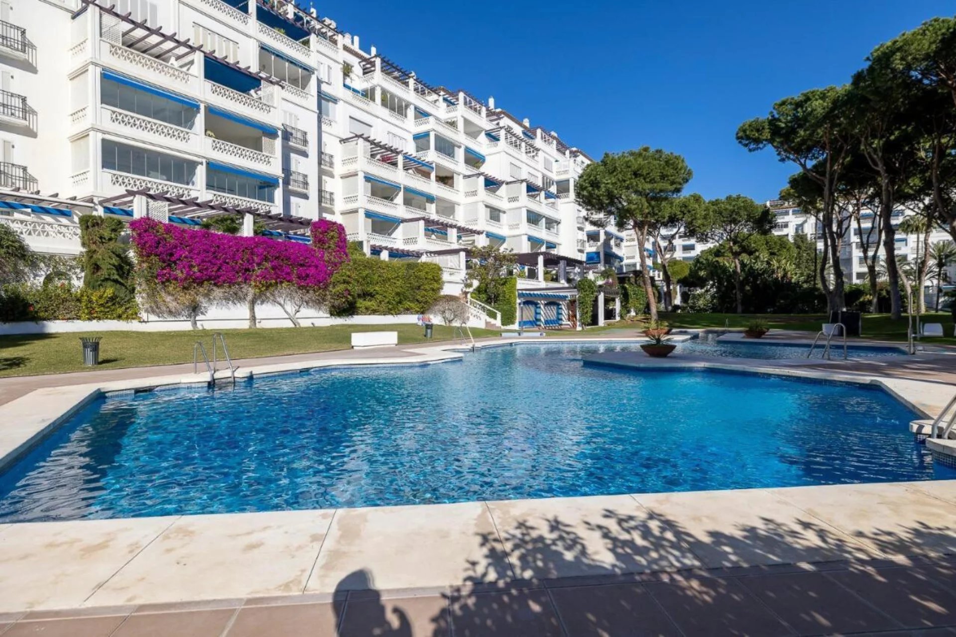 Sale Apartment Marbella