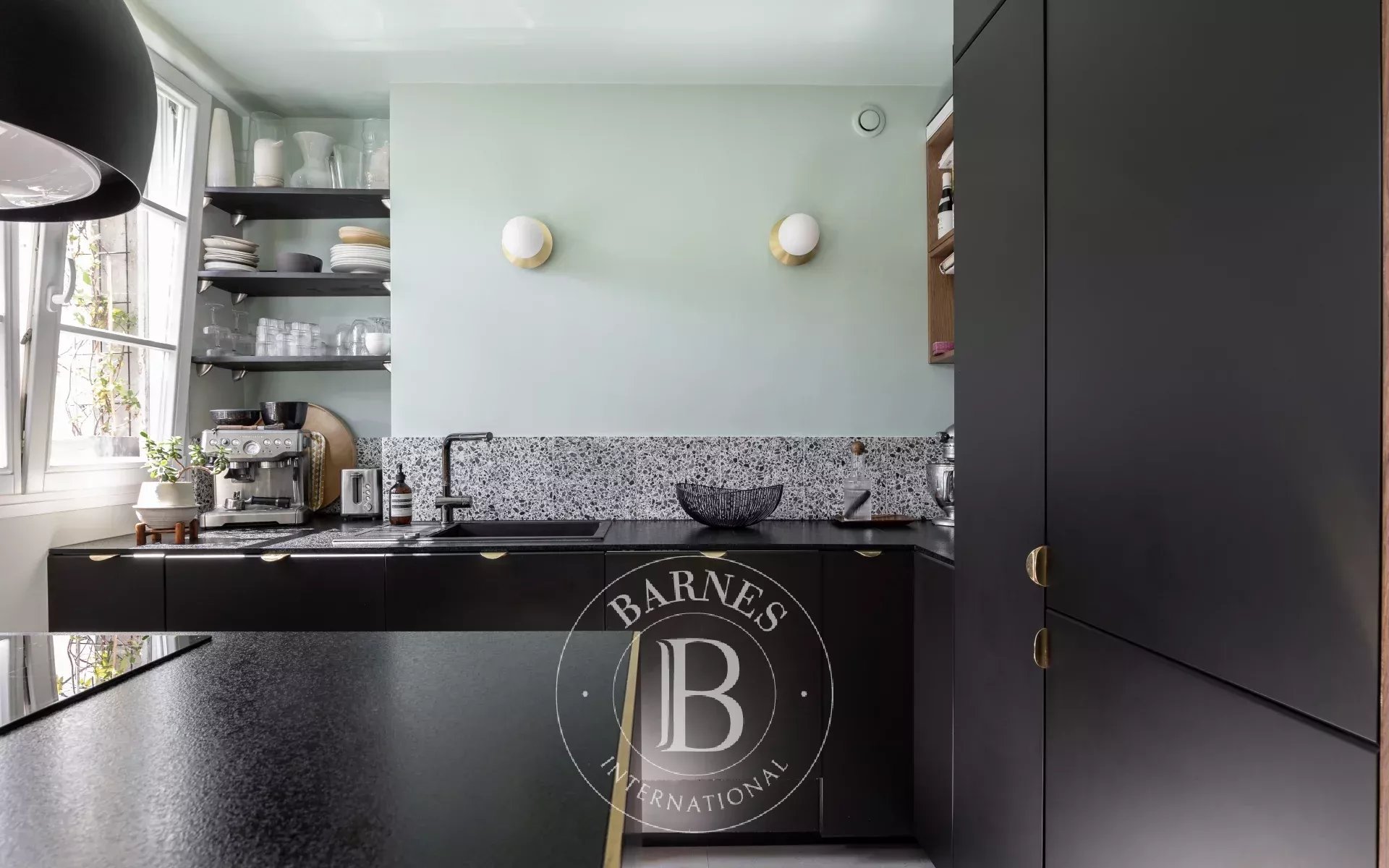 Daire Paris 18ème - picture 10