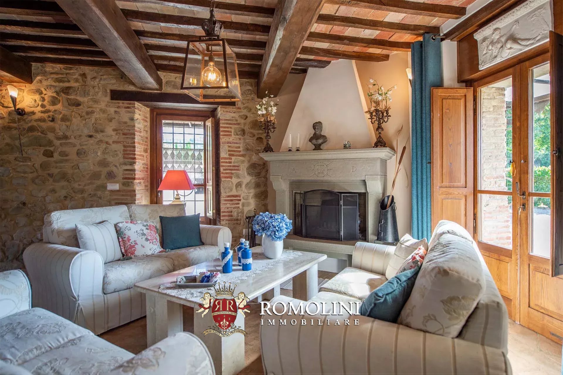 4 Bedroom Villa/Townhouse's Image 36