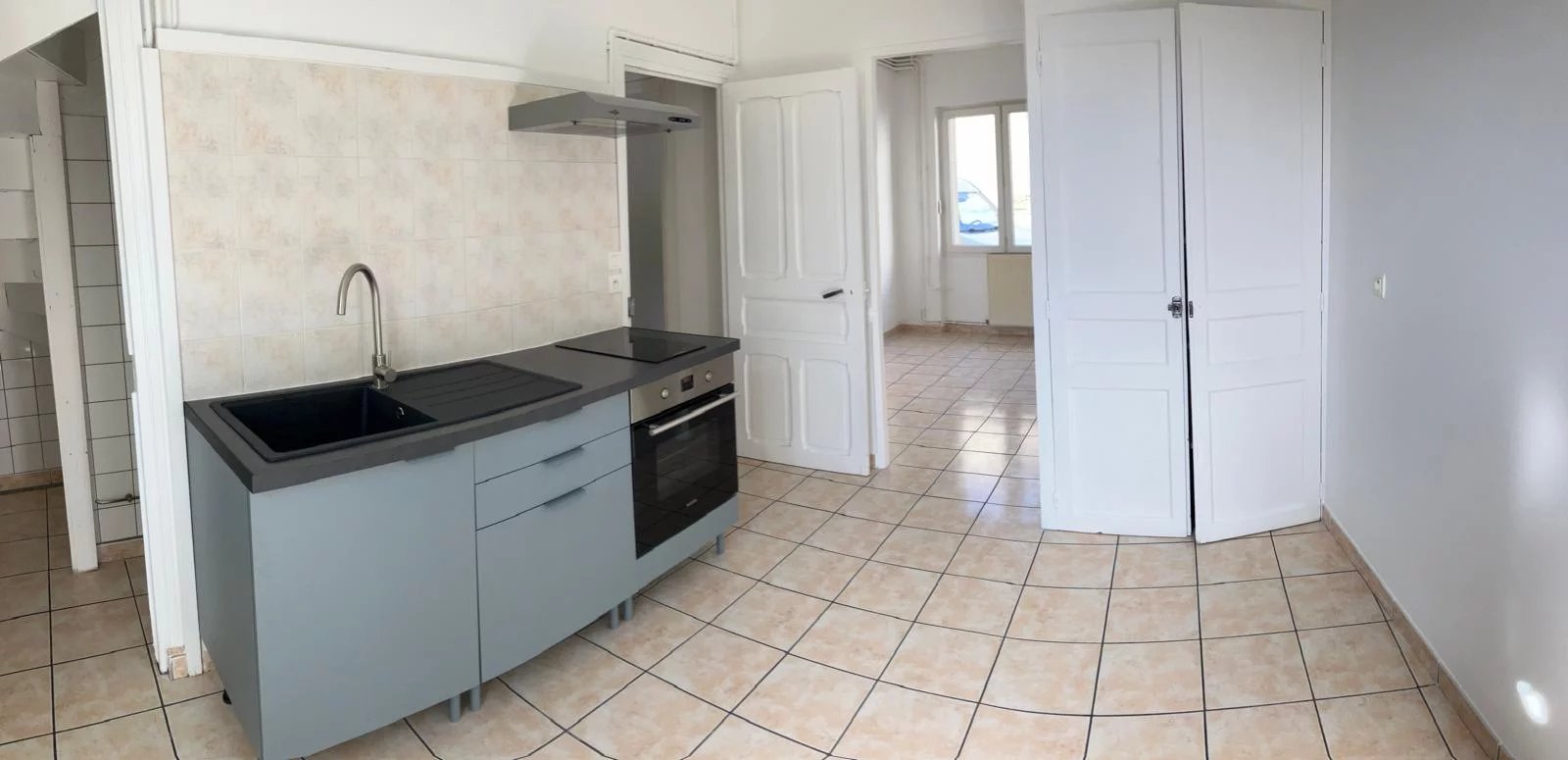 Location Appartement Sayat