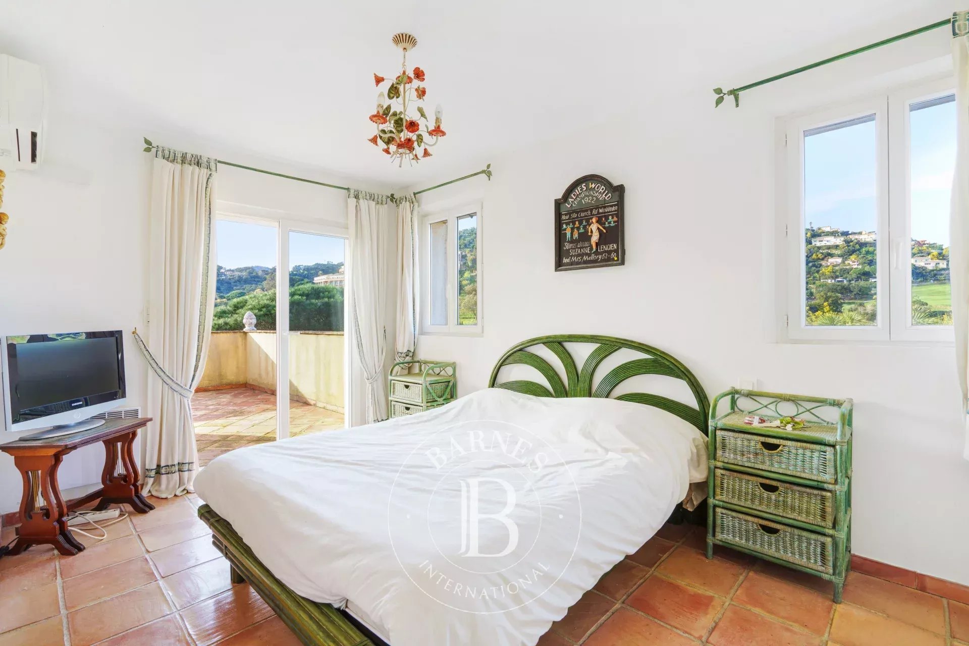 Villa Sainte-Maxime - picture 10