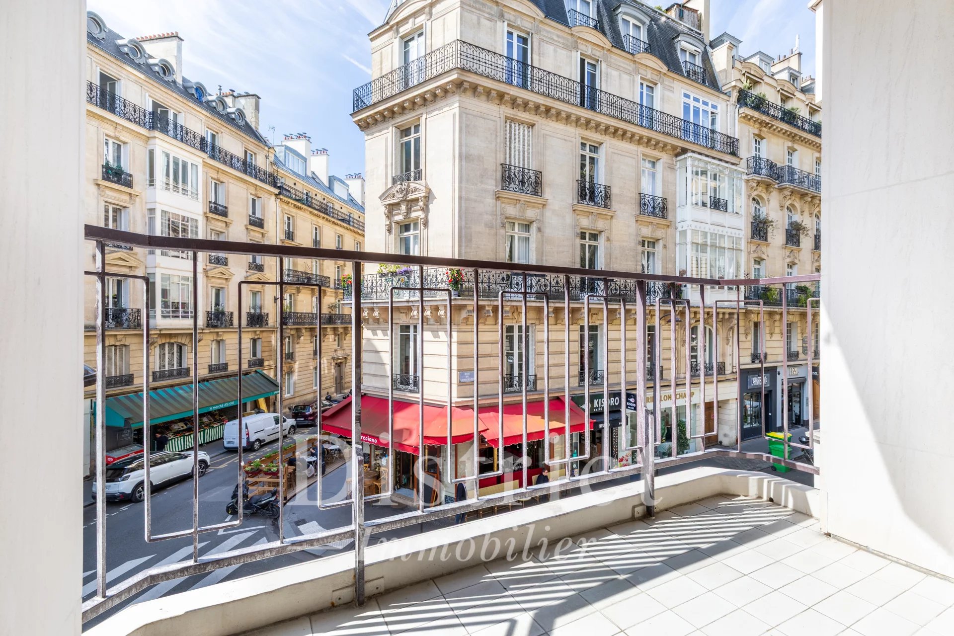 À louer – Appartement 110,9 m² – Paris 16ème Chaillot