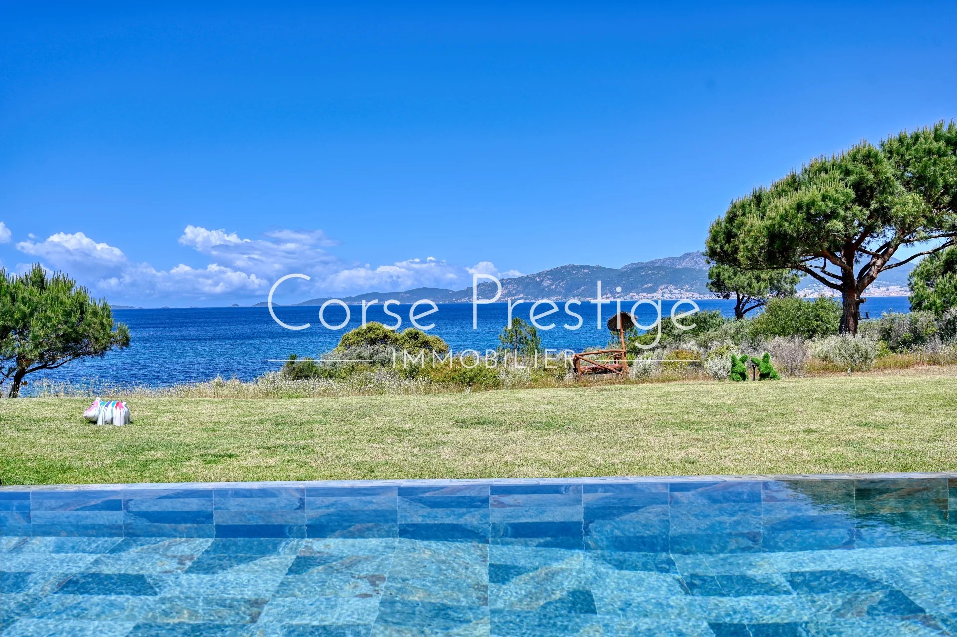 luxury villa for rent with swimming pool – porticcio image5