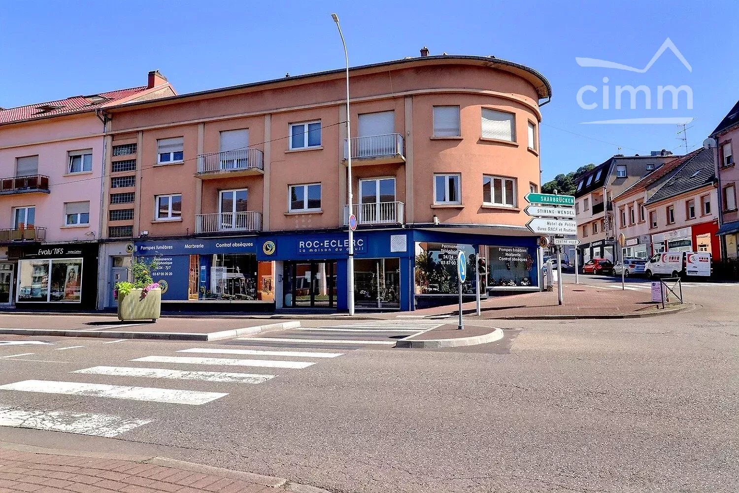 Agence immobilière de 