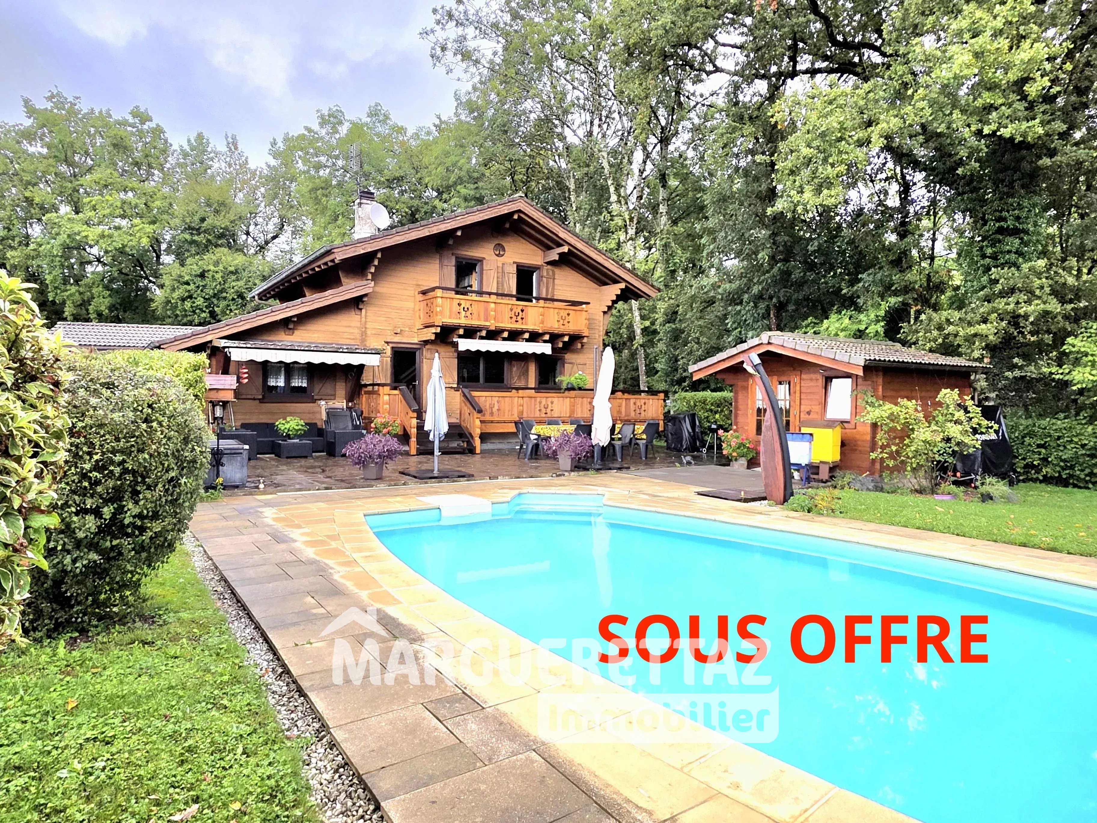 CHALET 110 M² - 3 CHAMBRES - PISCINE ET ANNEXES
